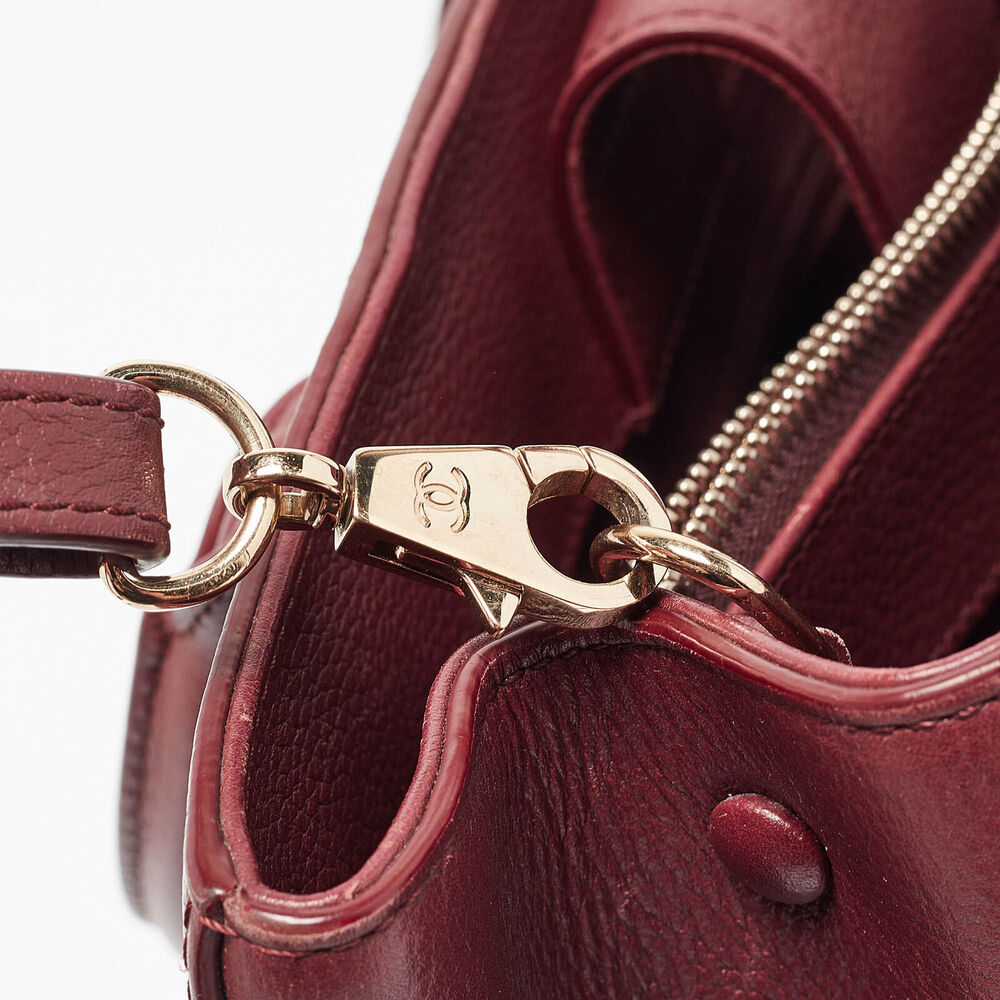 Chanel Burgundy Leather Small Neo #127497C28B - Picture 9 of 10